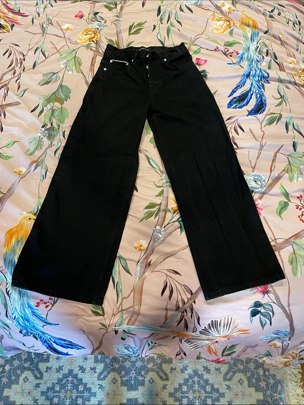 Wimou Studios Jet Black Ryder Wide-Leg Women’s Jeans like new! Size small